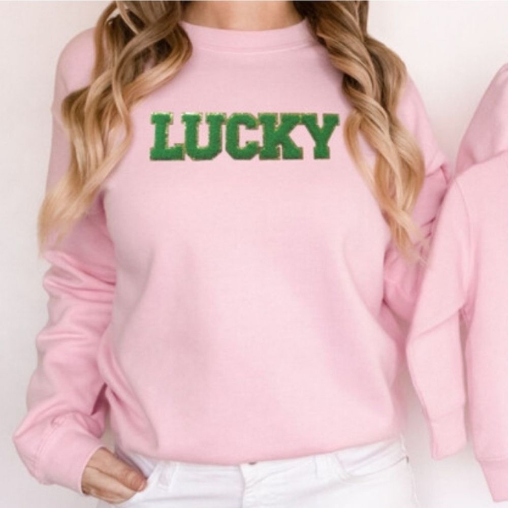 Lucky Patch St. Patrick's Day Gold Lined Pink Seeatershirt Size L